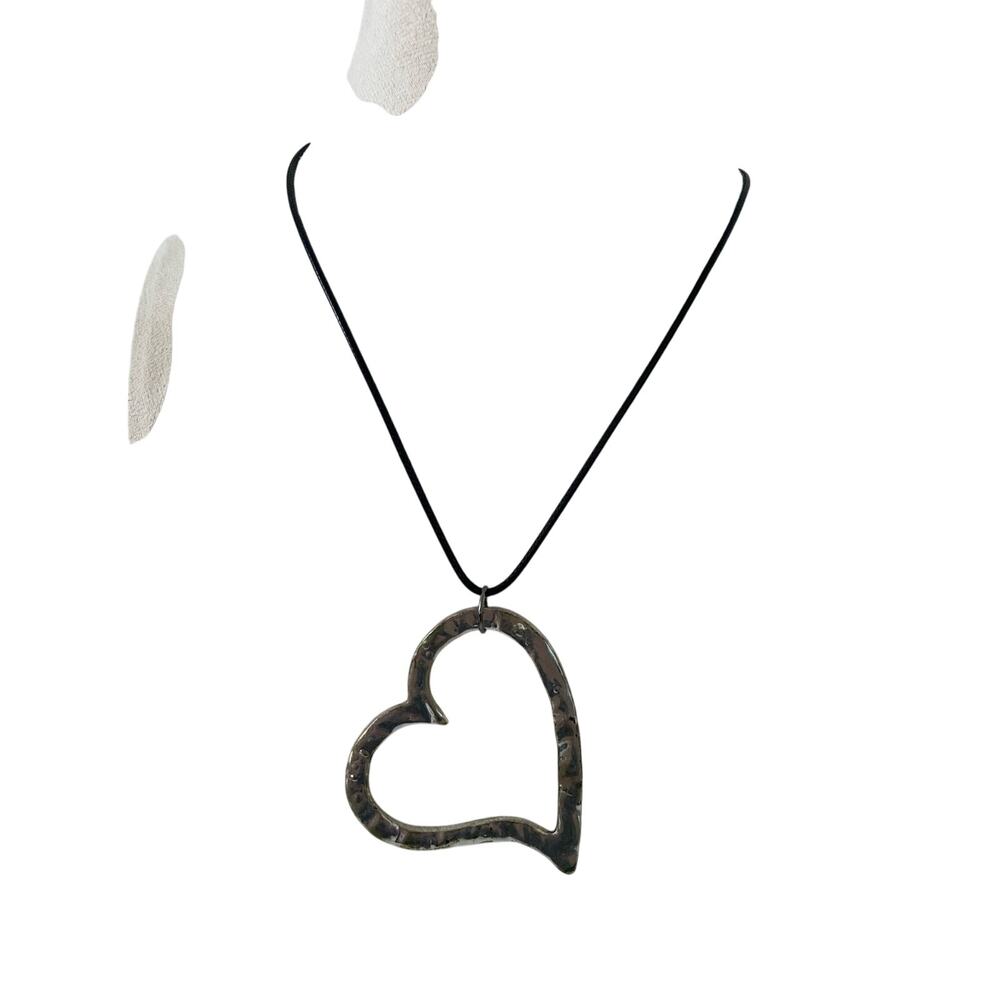 metal heart necklace